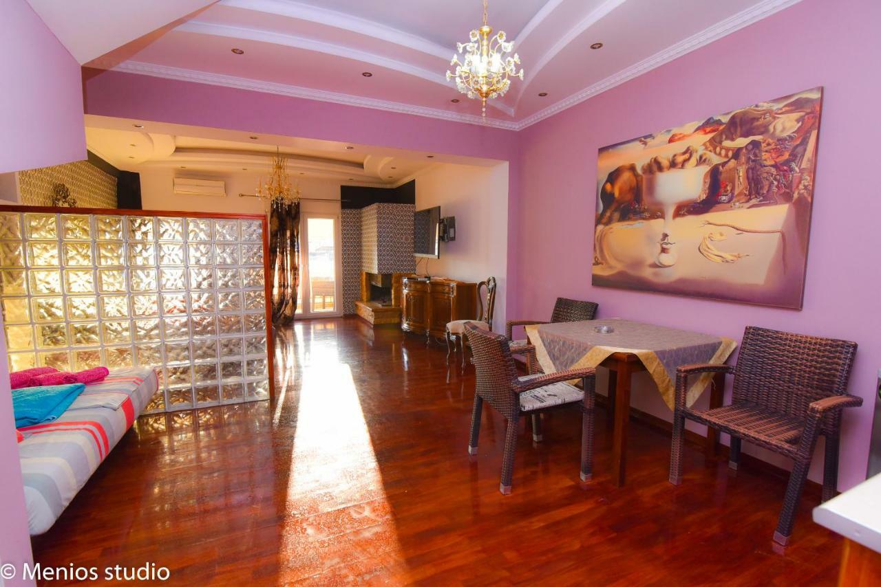 Menios Apartments And Studios Nea Kallikrateia ภายนอก รูปภาพ